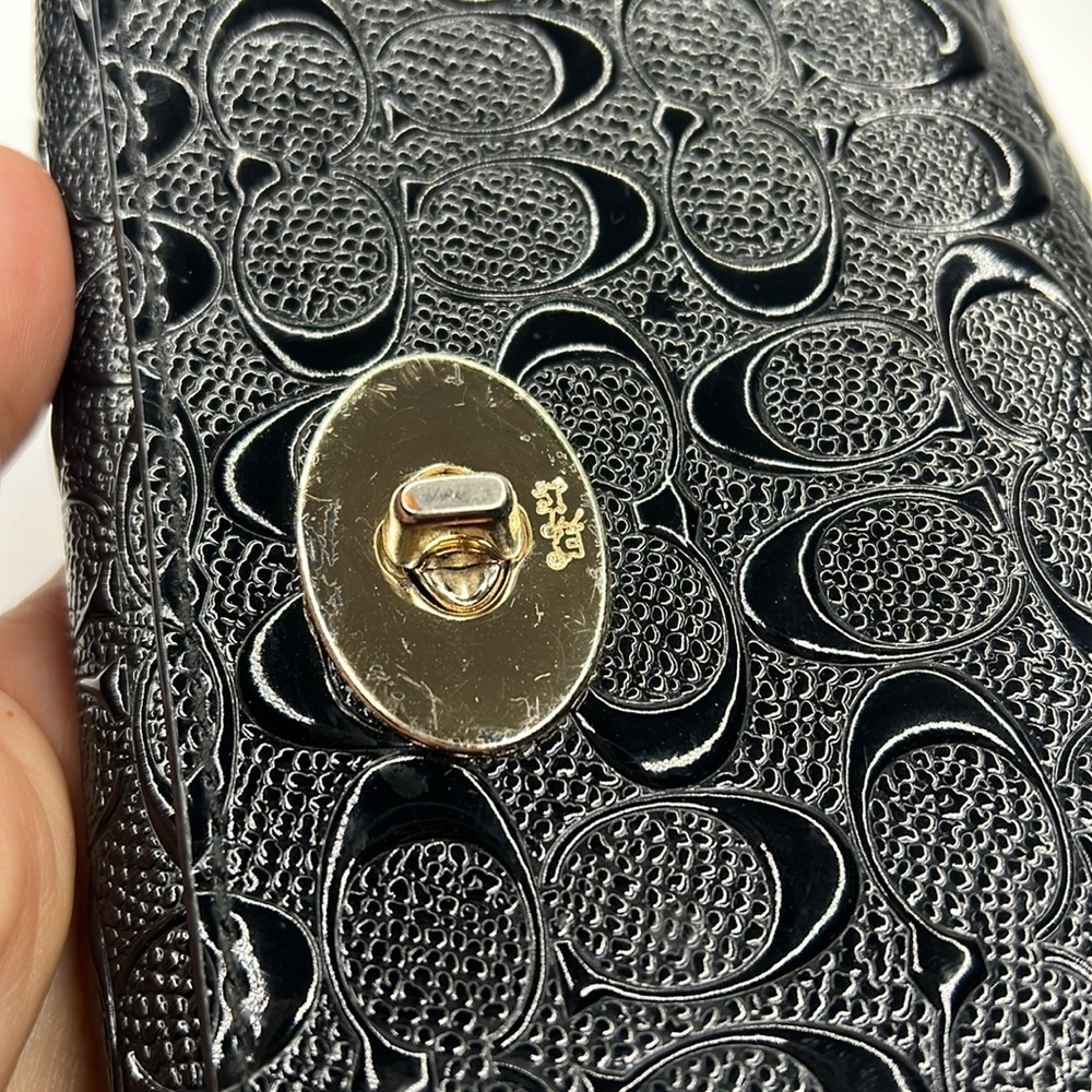 Coach Riley Black Patent Leather Full Logo Crossbody Wallet on a Chain Bag - Picture 6 of 13